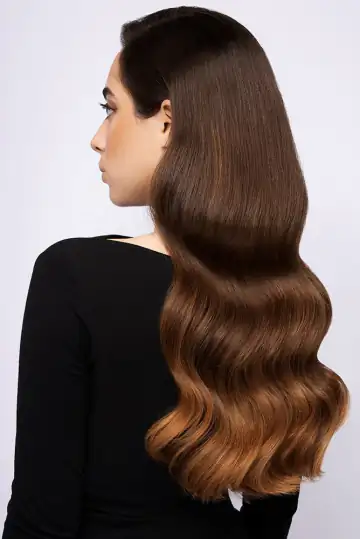 Loose wave blow dry